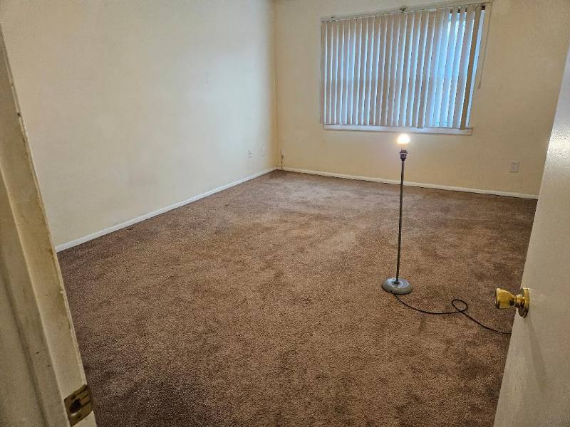 Condo for rent at 812 N Oaks Blvd, New Brunswick, NJ 08901