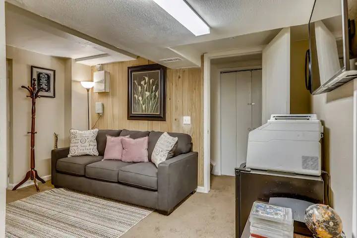 House for rent at 99 Moline St, Aurora, CO 80010