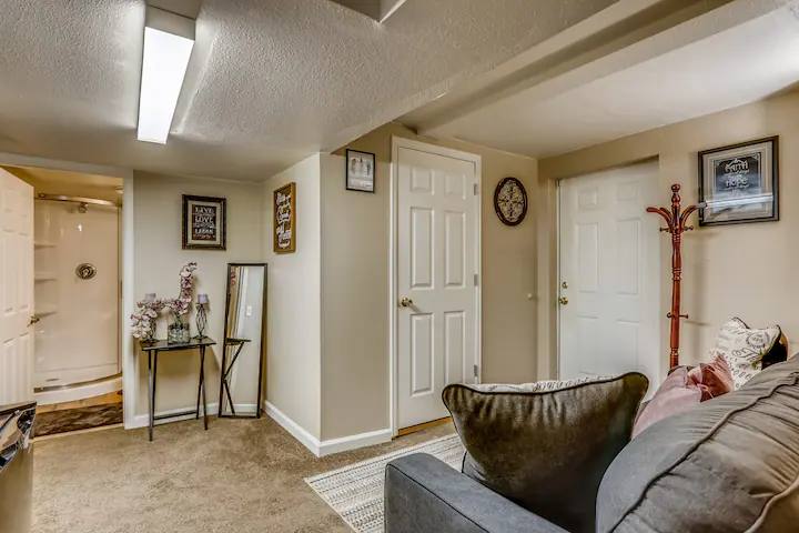 House for rent at 99 Moline St, Aurora, CO 80010