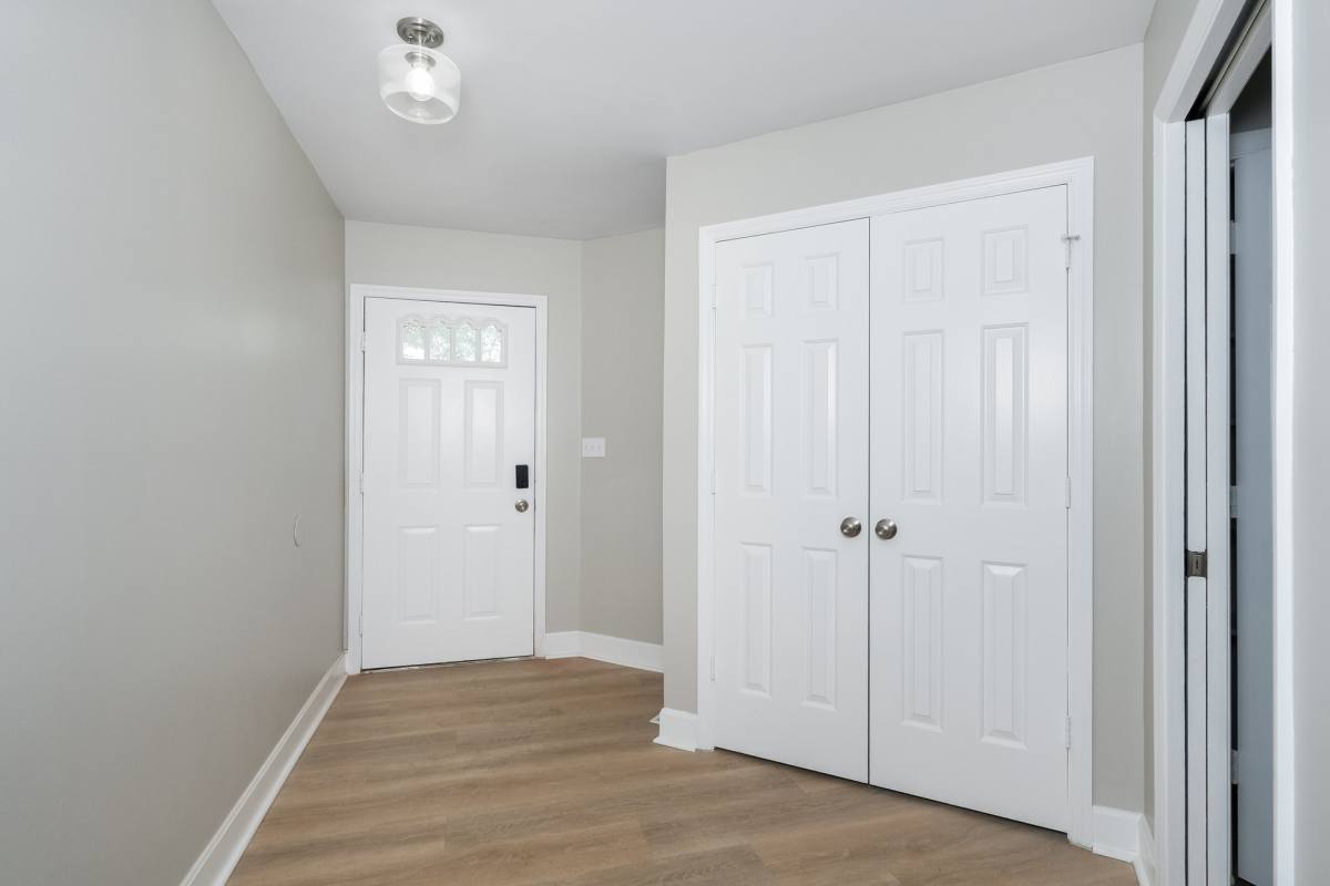 Townhouse for rent at 10 Kennedy Court #B, Florence, KY 41042