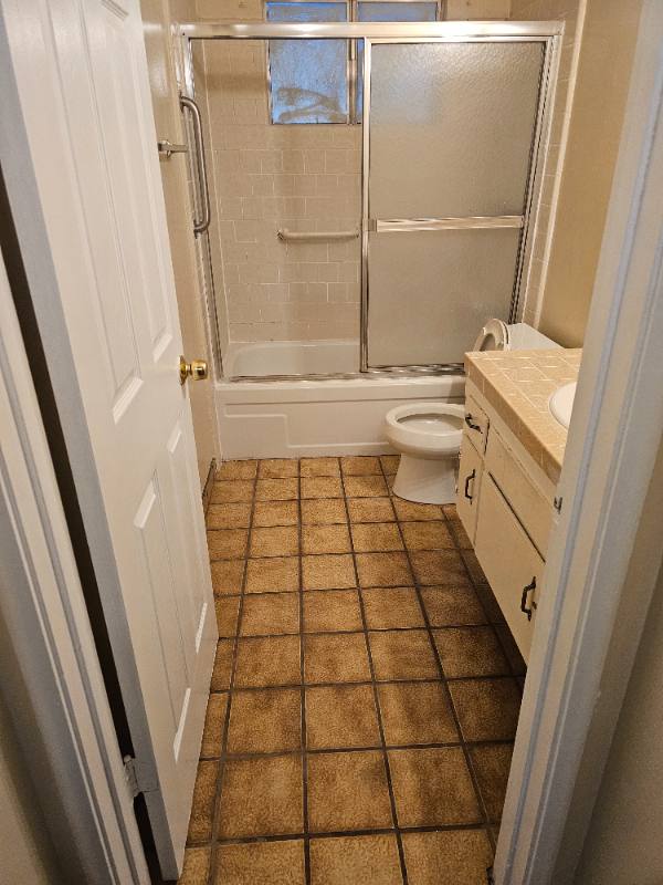 Apartment for rent at 843 W Los Felis Ave, Stockton, CA 95210