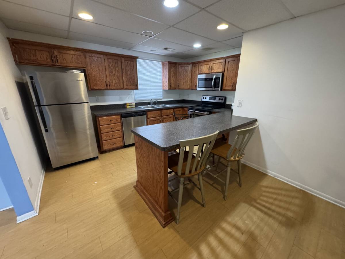 Townhouse for rent at 1518 Park Ave, Minneapolis, MN 55404