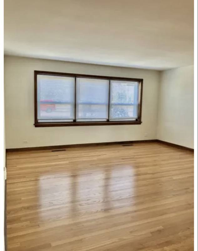 Apartment for rent at 1345 S Mannheim Rd #1S, Westchester, IL 60154