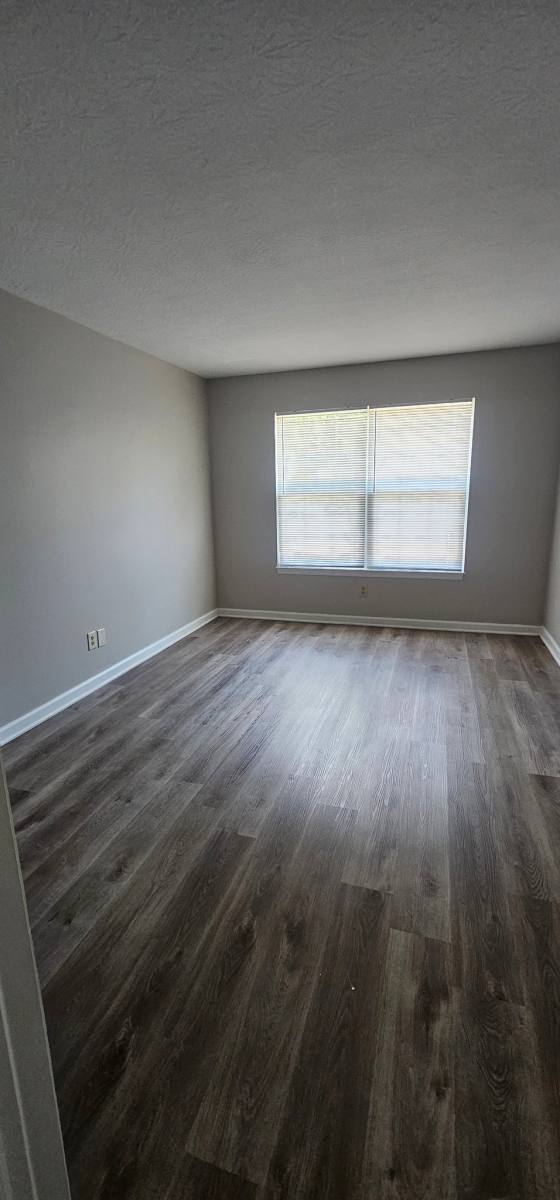 Apartment for rent at 258 E Plane St #9, Bethel, OH 45106