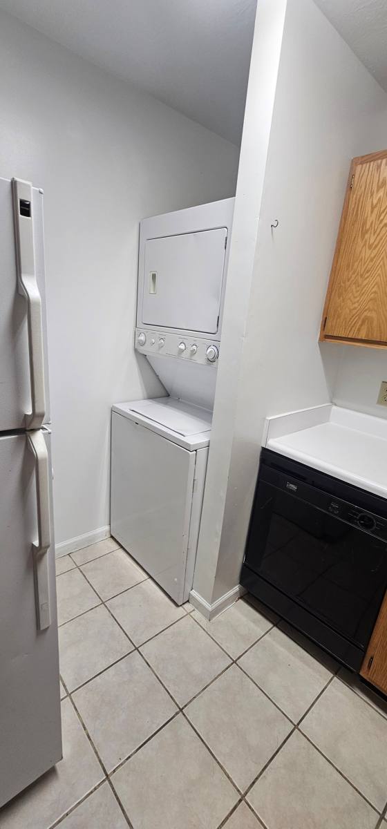 Apartment for rent at 258 E Plane St #9, Bethel, OH 45106