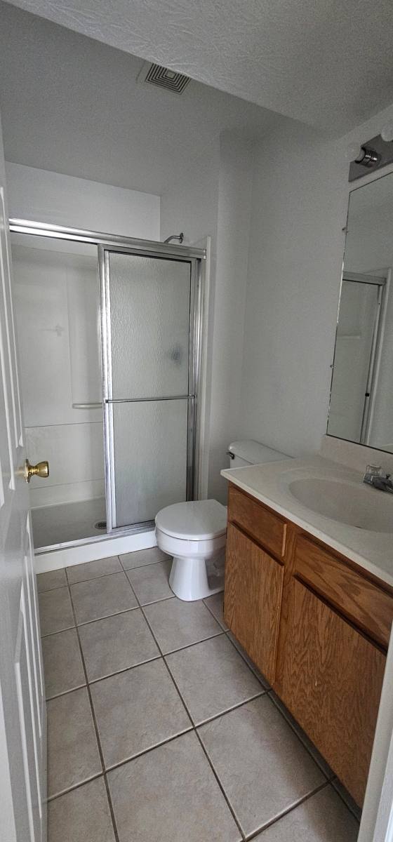 Apartment for rent at 258 E Plane St #9, Bethel, OH 45106