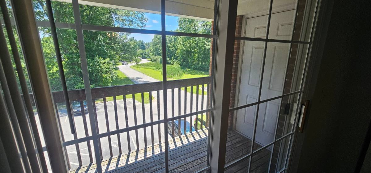 Apartment for rent at 258 E Plane St #9, Bethel, OH 45106