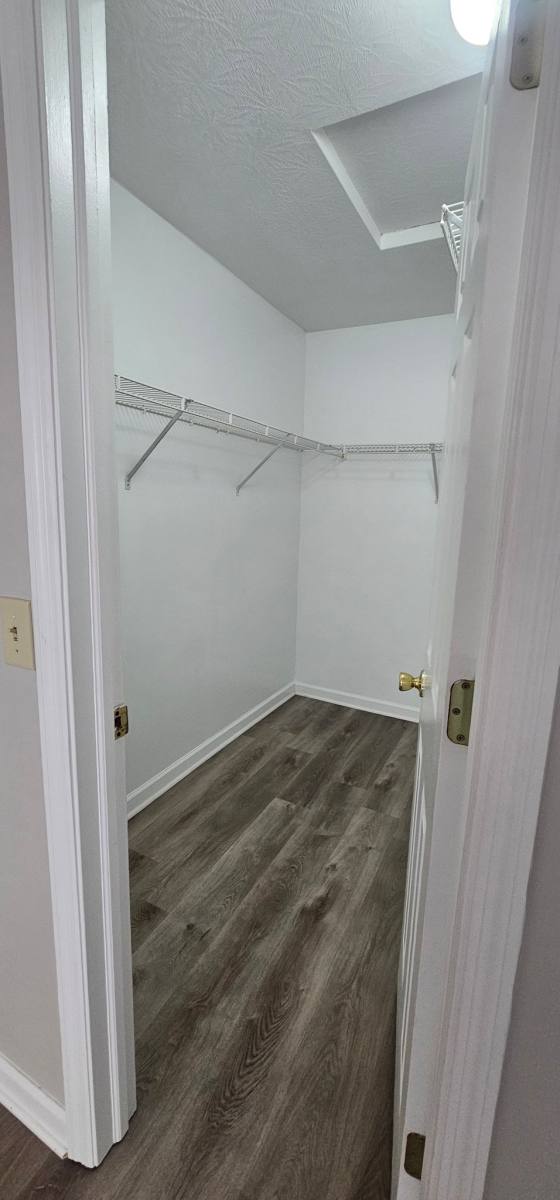 Apartment for rent at 258 E Plane St #9, Bethel, OH 45106