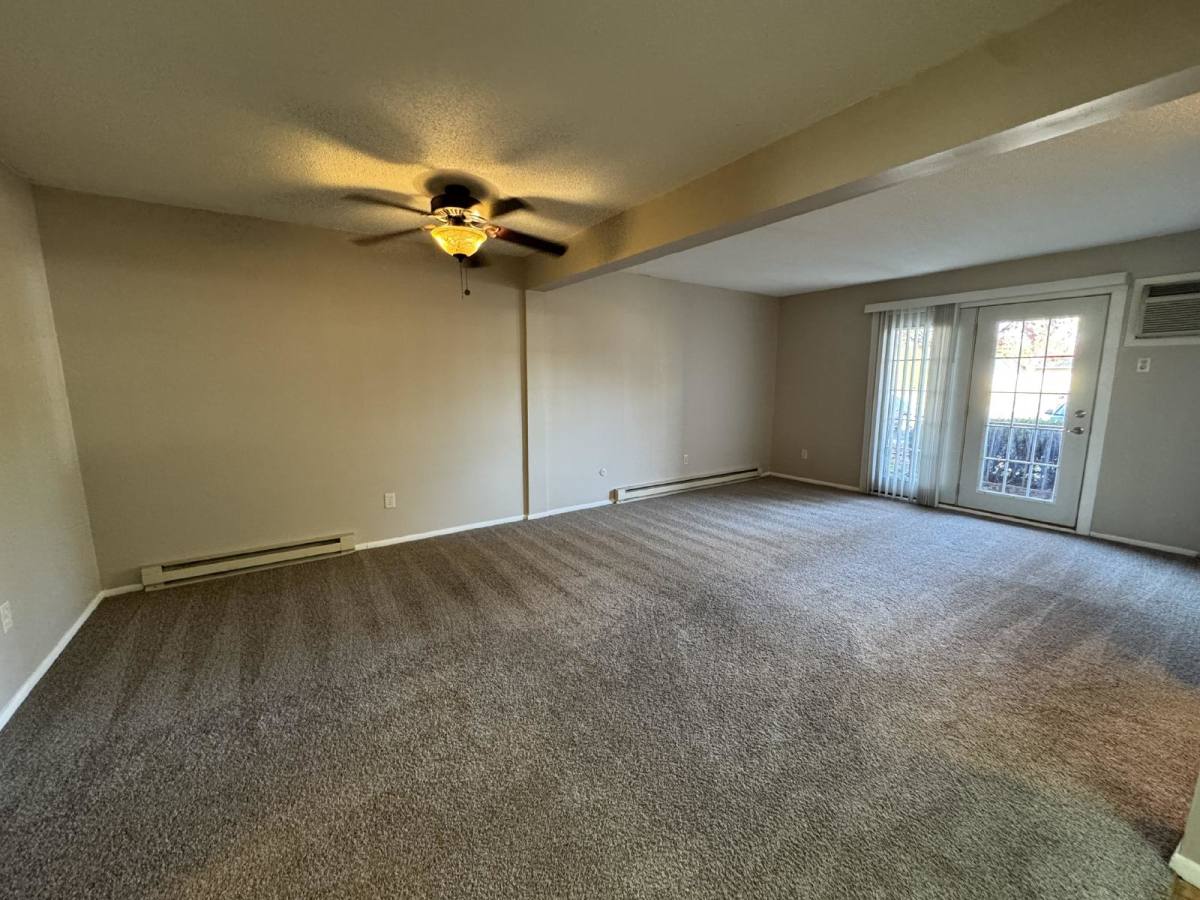 Apartment for rent at 2404 Marquette Rd #2, Peru, IL 61354