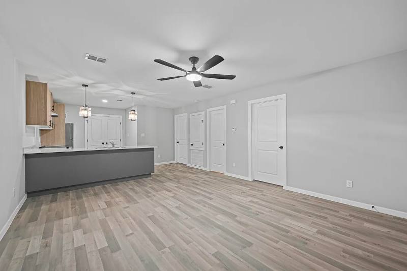 Apartment for rent at 901 Pleasant View Dr #D, Weslaco, TX 78596