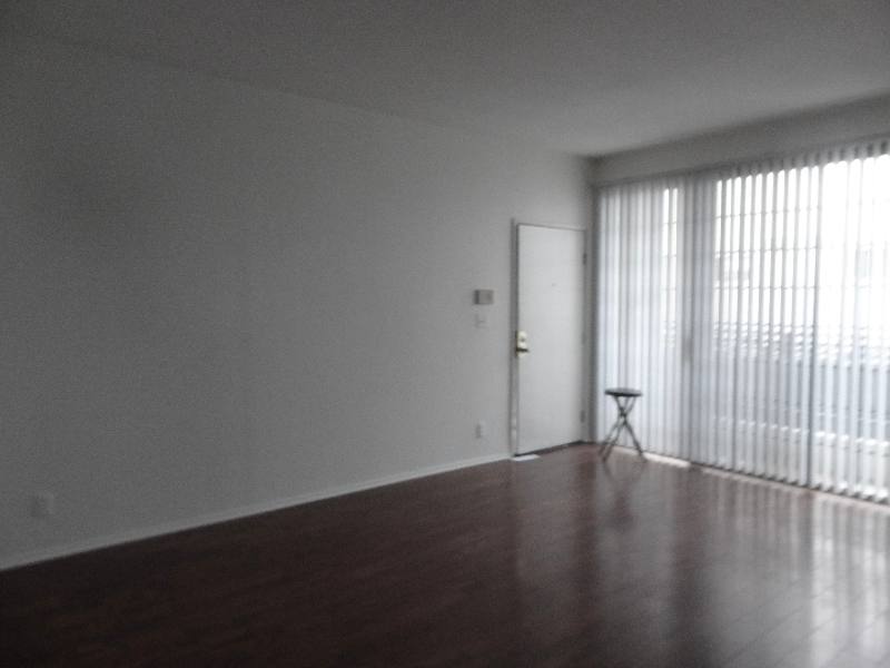 Apartment for rent at 3648 Motor Ave #102, Los Angeles, CA 90034