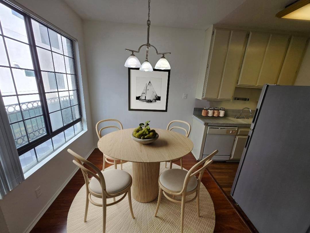 Apartment for rent at 3648 Motor Ave #102, Los Angeles, CA 90034