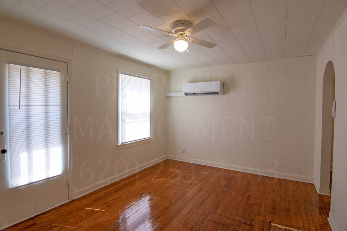 House for rent at 1906 W 6th St, Coffeyville, KS 67337
