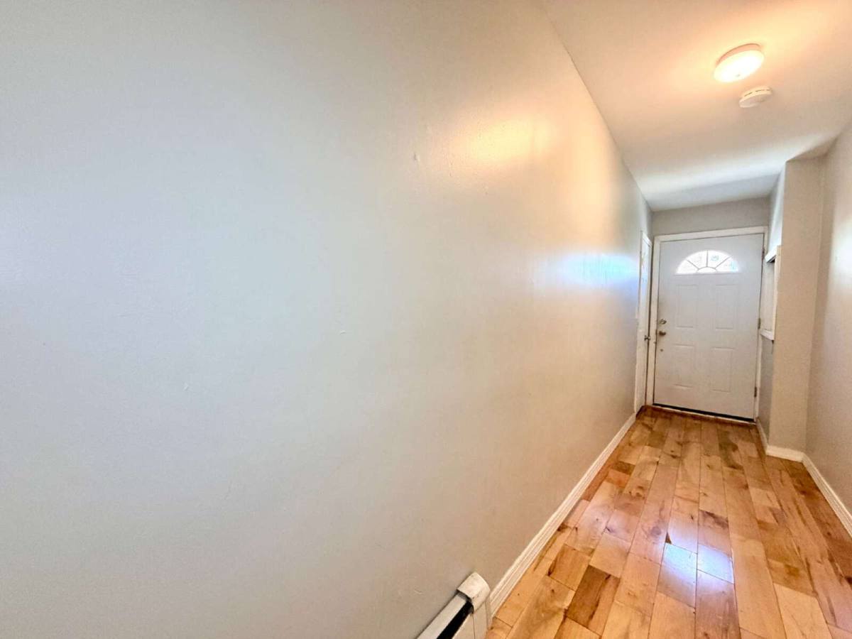 Townhouse for rent at 224 Macarthur Ave #B, Garfield, NJ 07026
