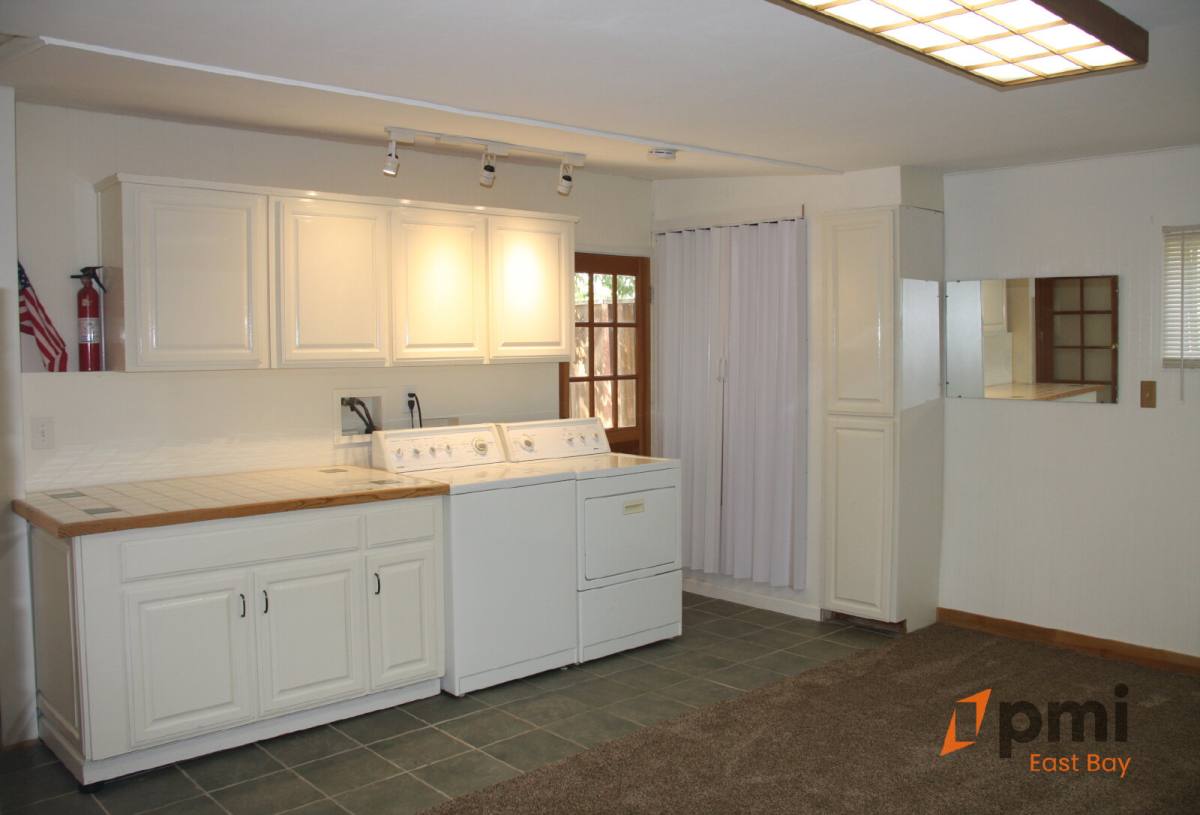House for rent at 2307 Collins Ave, Pinole, CA 94564