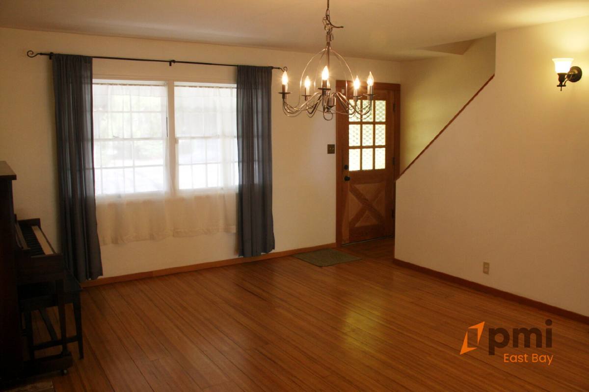 House for rent at 2307 Collins Ave, Pinole, CA 94564