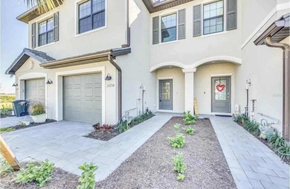 Townhouse for rent at 15263 Sunny Day Dr, Bradenton, FL 34211