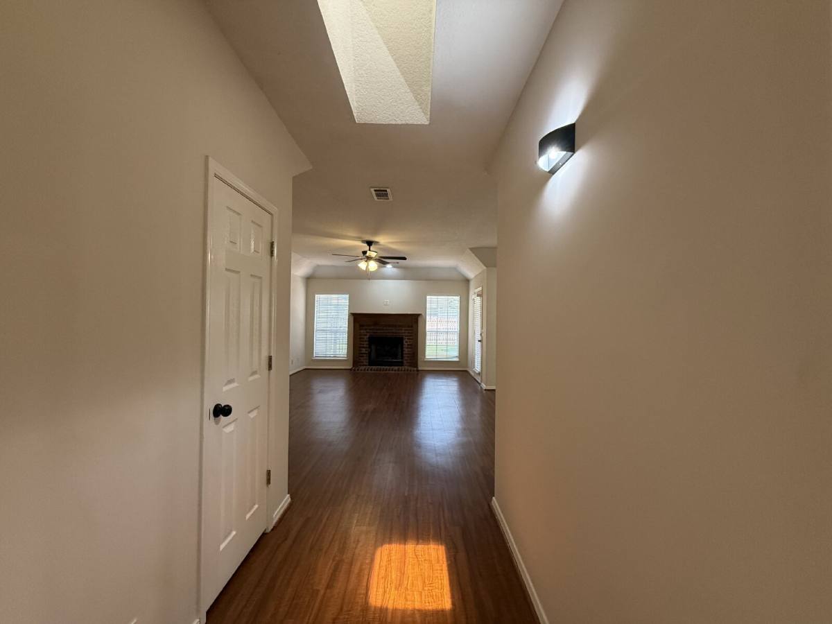 House for rent at 1800 W Jefferson St, Broken Arrow, OK 74011