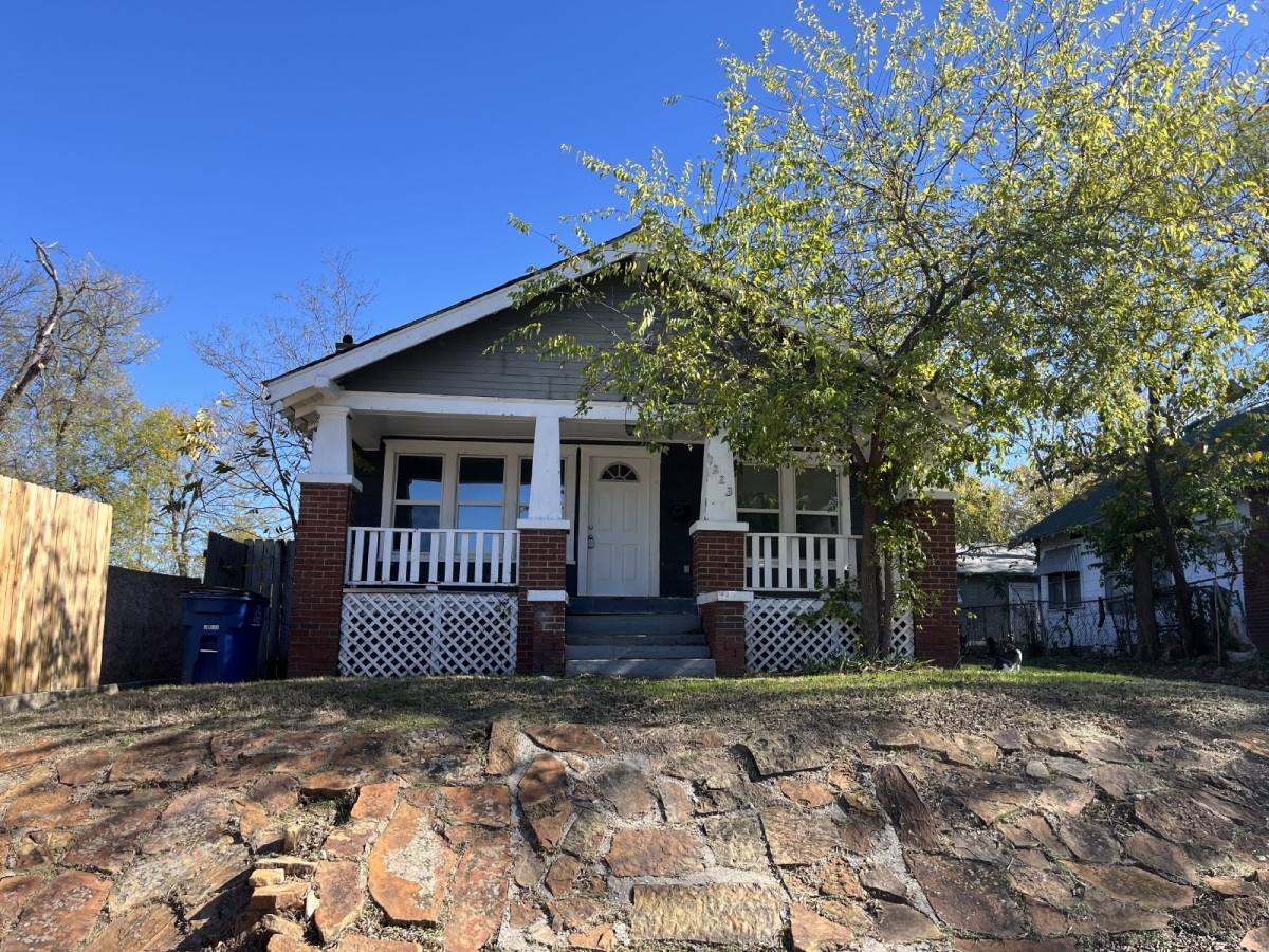 House for rent at 1223 S Quaker Ave, Tulsa, OK 74120