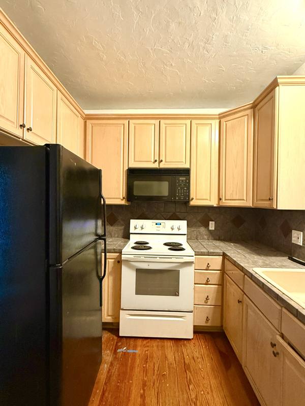 House for rent at 1131 McKinley Ave, San Antonio, TX 78210
