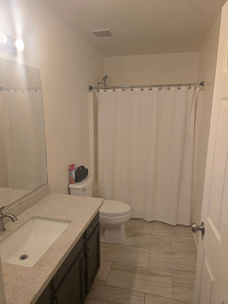 Townhouse for rent at 2442 N Alexa Circle #B, Nogales, AZ 85621