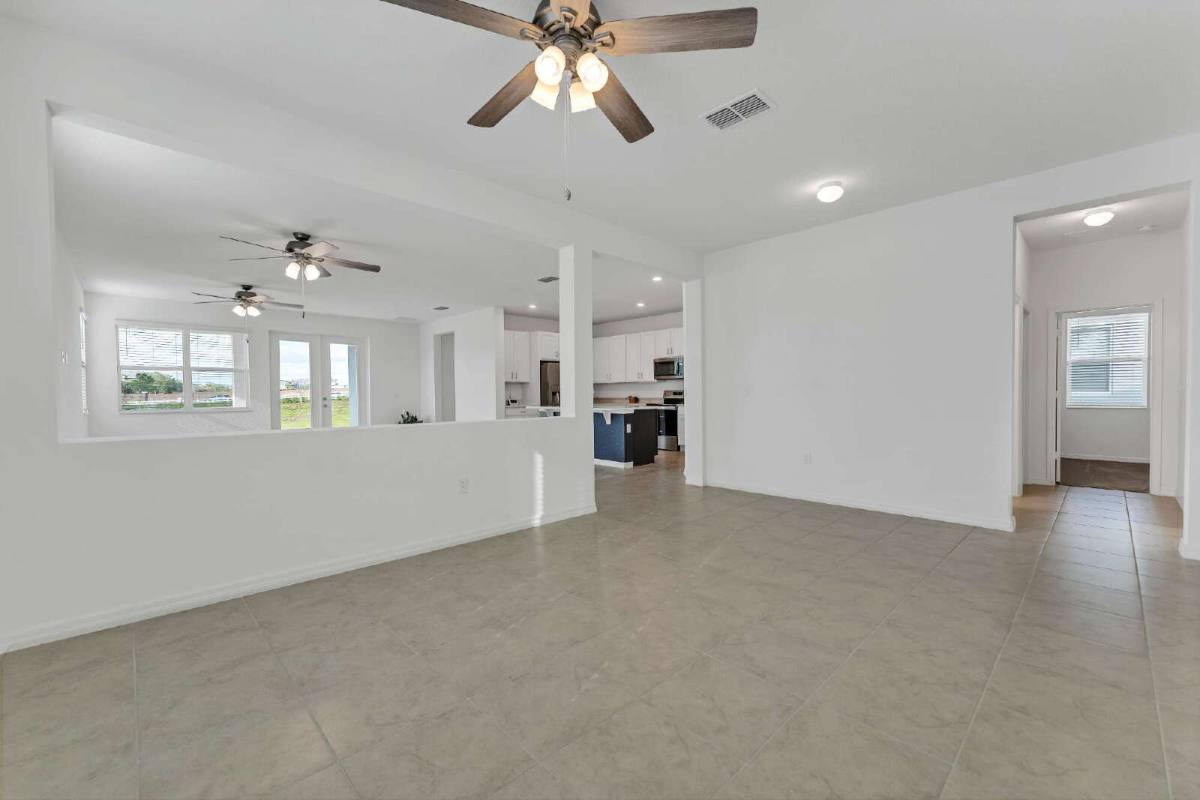 House for rent at 2469 Biscotto Circle, Davenport, FL 33897
