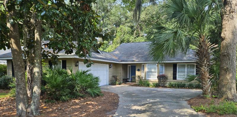 House for rent at 114 N Marsh Rd, Savannah, GA 31410