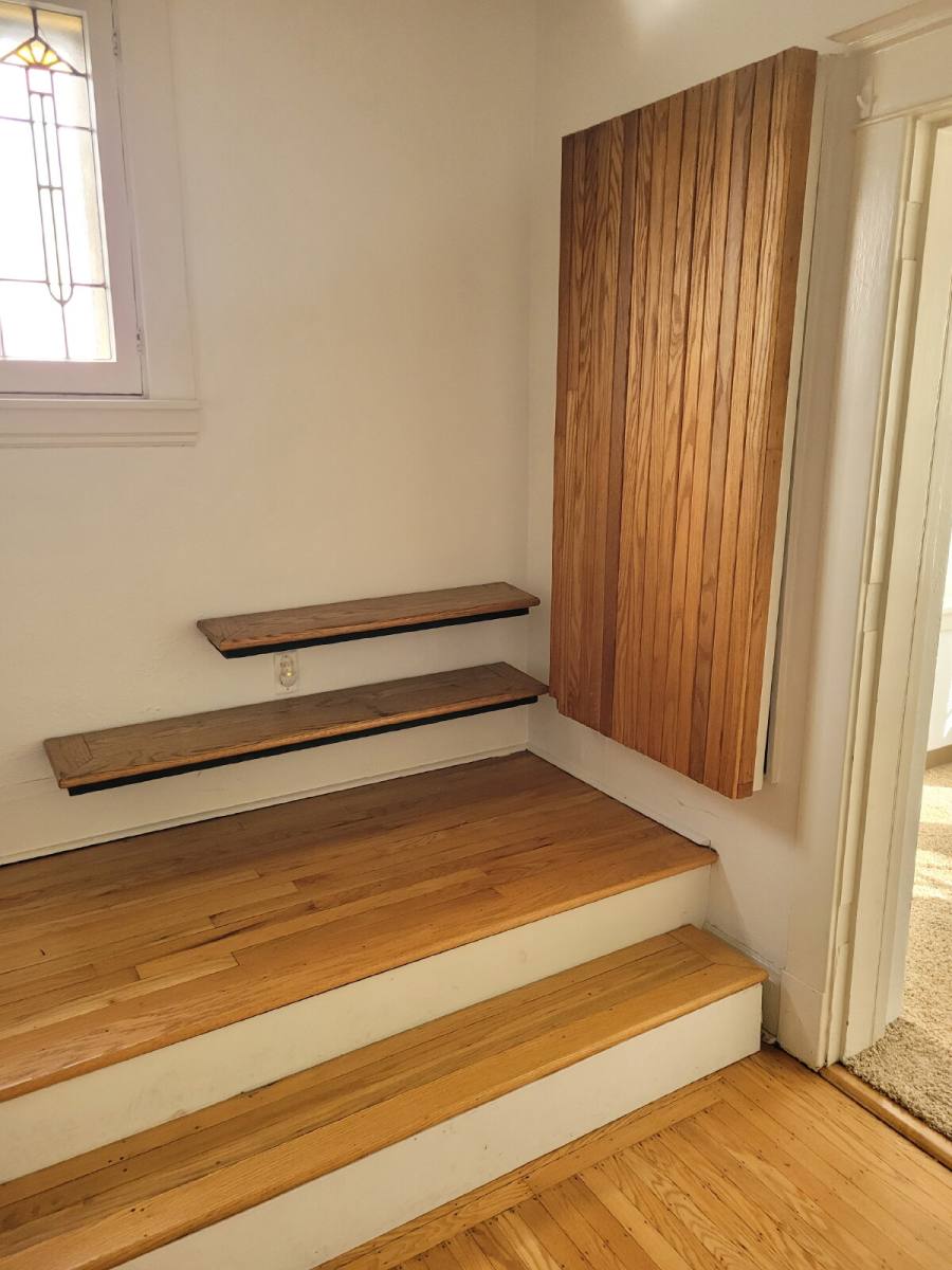 House for rent at 441 Locust St, Pittsburgh, PA 15218