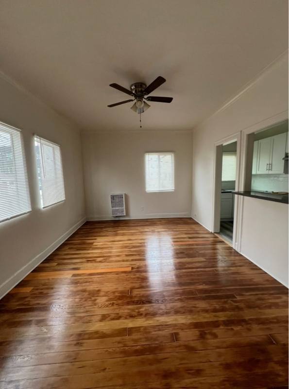 Apartment for rent at 904 S Catalina St, Los Angeles, CA 90006