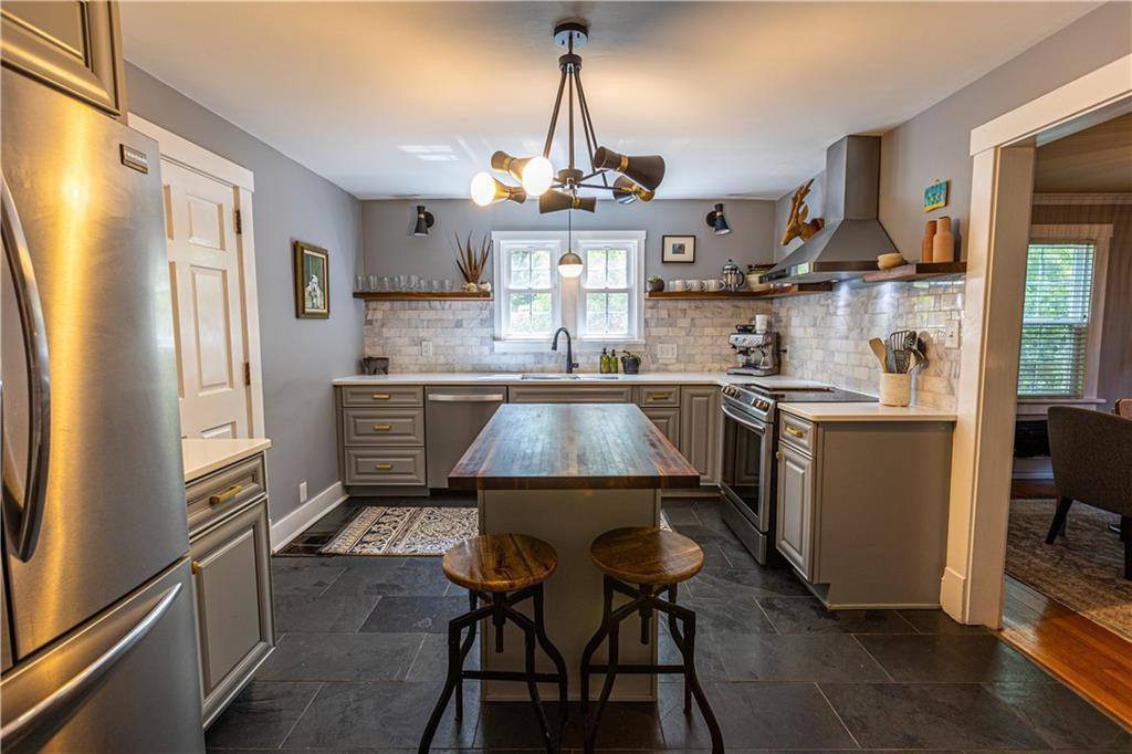 House for rent at 212 Roosevelt Ave, Eau Claire, WI 54701