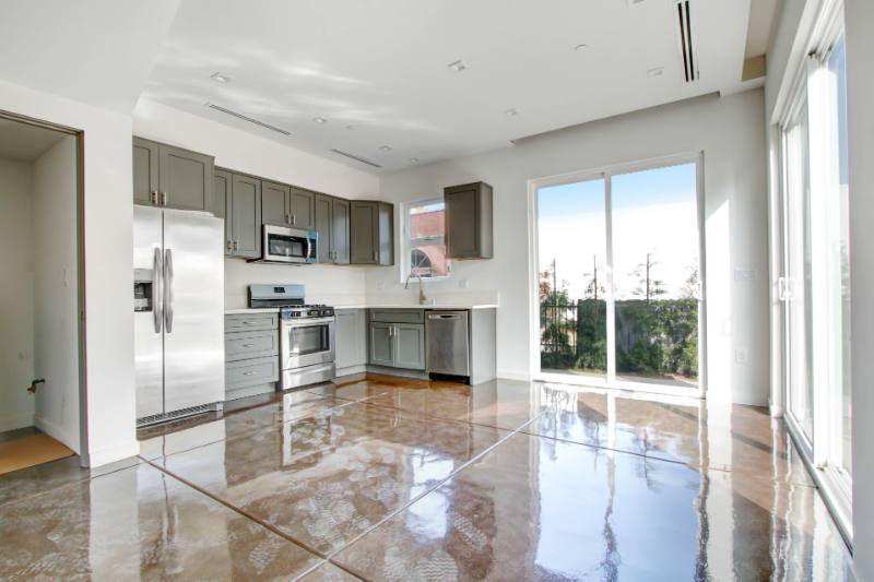 Townhouse for rent at 5407 N Huntington Dr, Los Angeles, CA 90032