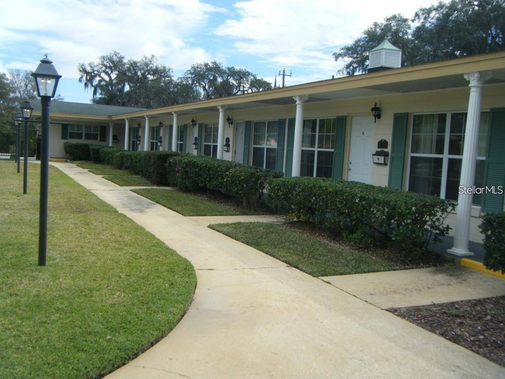 Apartment for rent at 107 Perkins St #9, Leesburg, FL 34748