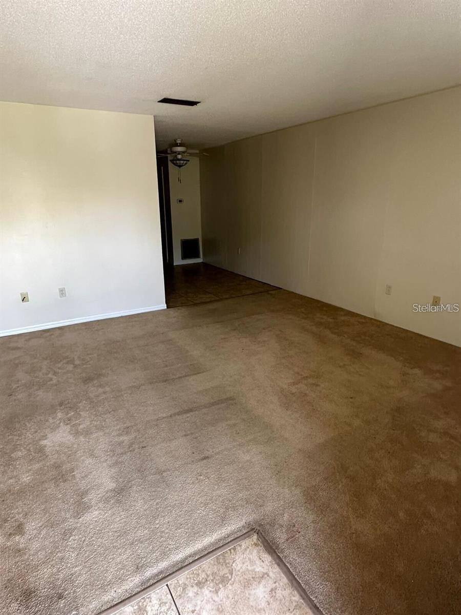 Apartment for rent at 107 Perkins St #9, Leesburg, FL 34748