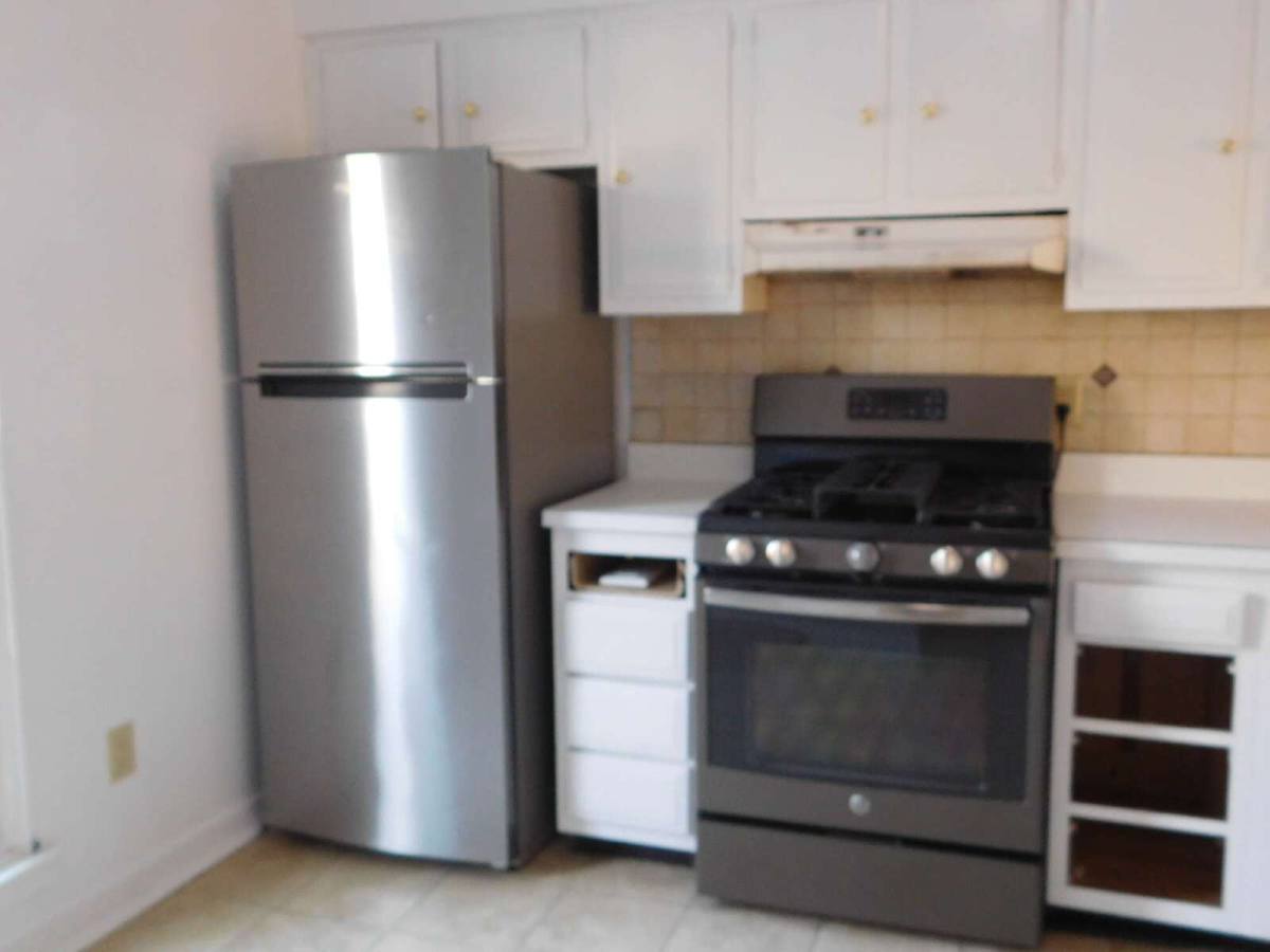 Townhouse for rent at 10192 Iron Mill Rd, Richmond, VA 23235