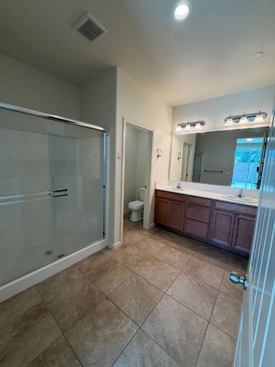 House for rent at 4476 Lindsey Lane, Merced, CA 95348