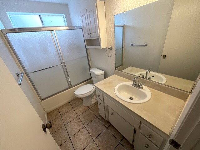 Townhouse for rent at 3805 Monteview Dr, Modesto, CA 95355