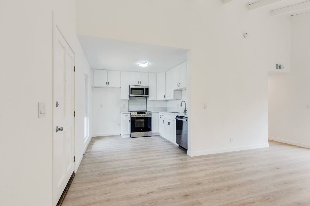 Apartment for rent at 2280 Pamela Lane #A, Costa Mesa, CA 92627