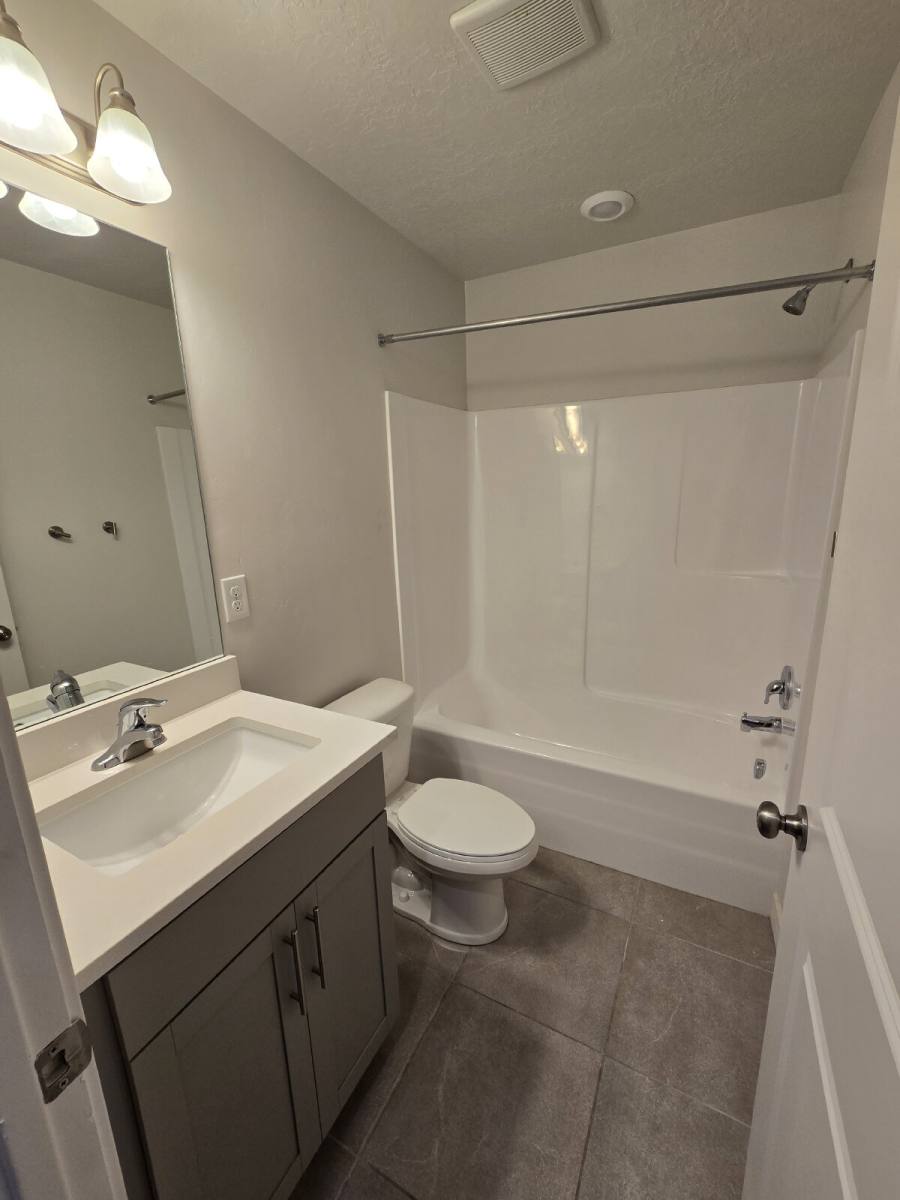 Townhouse for rent at 15463 Capri Heights Lane, Riverton, UT 84065