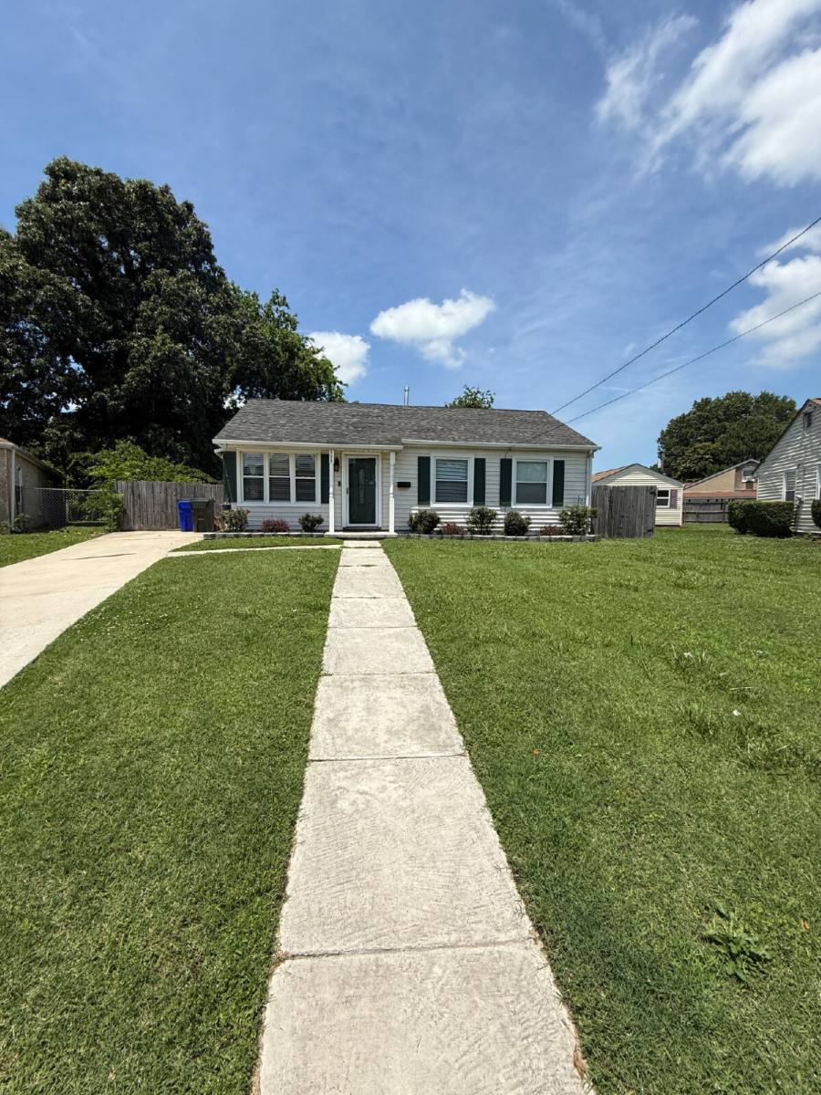 House for rent at 908 Spaulding Dr, Norfolk, VA 23513
