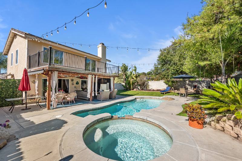 House for rent at 1298 Rachel Circle, Escondido, CA 92026
