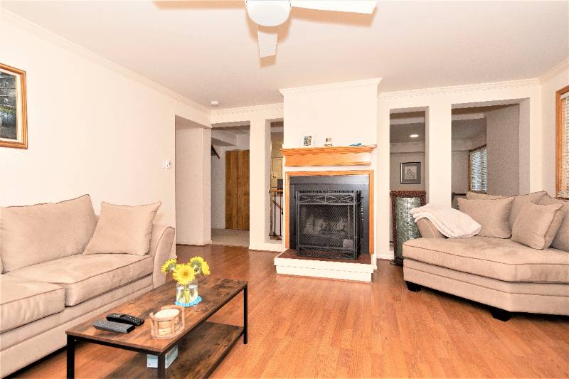 Townhouse for rent at 8 Rex Ave #11, Philadelphia, PA 19118
