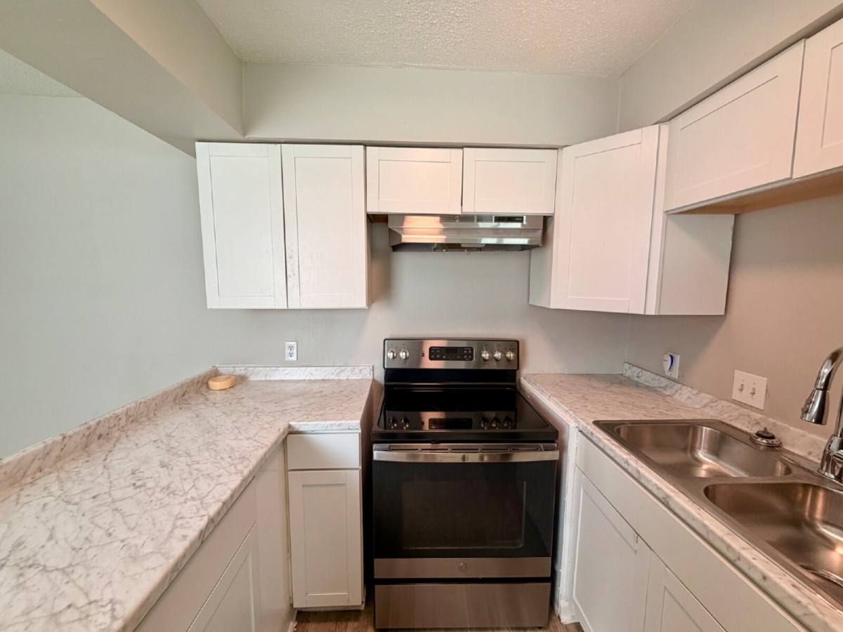 Apartment for rent at 1908 Tall Pines Circle #2, Columbia, SC 29205