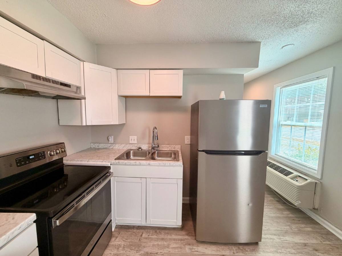 Apartment for rent at 1908 Tall Pines Circle #2, Columbia, SC 29205