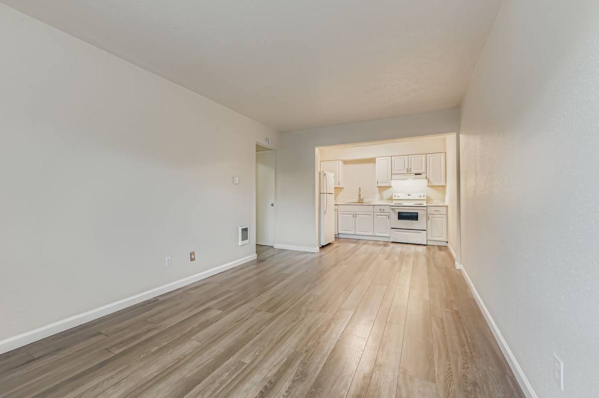 Apartment for rent at 130 NE 17th Ave #16, Portland, OR 97232