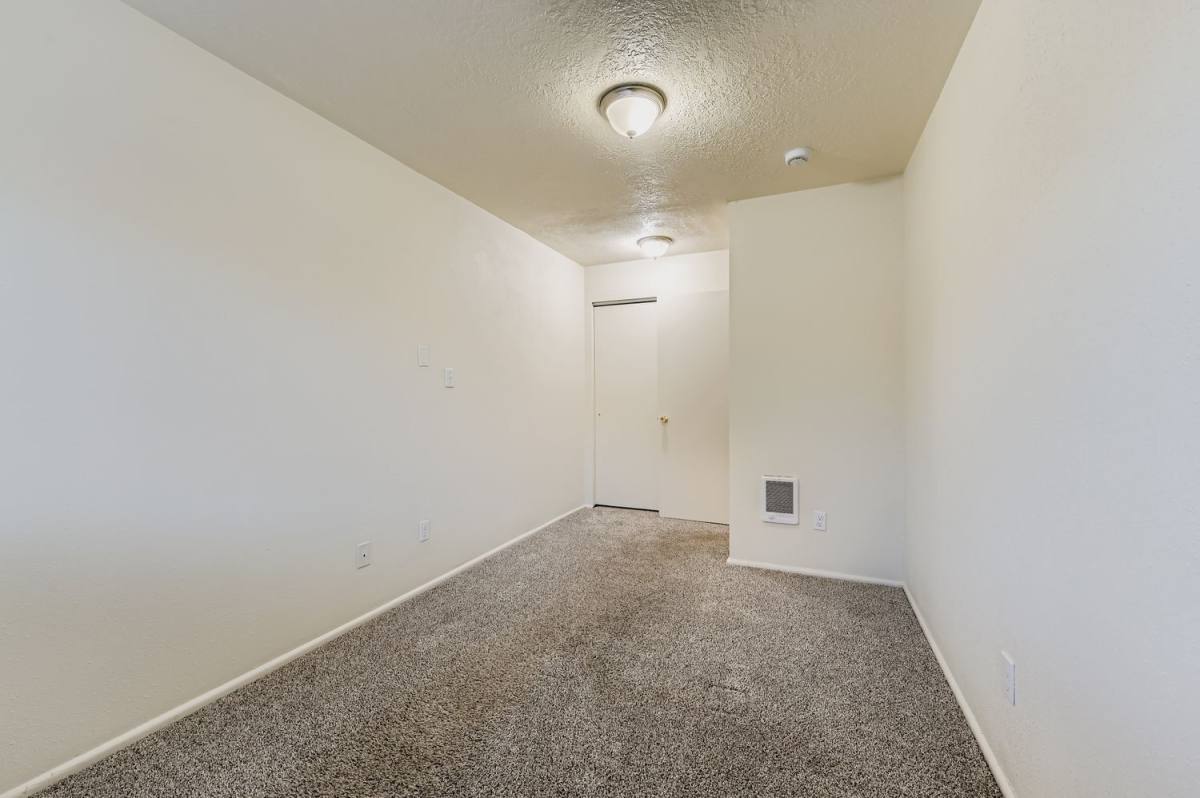 Apartment for rent at 130 NE 17th Ave #16, Portland, OR 97232