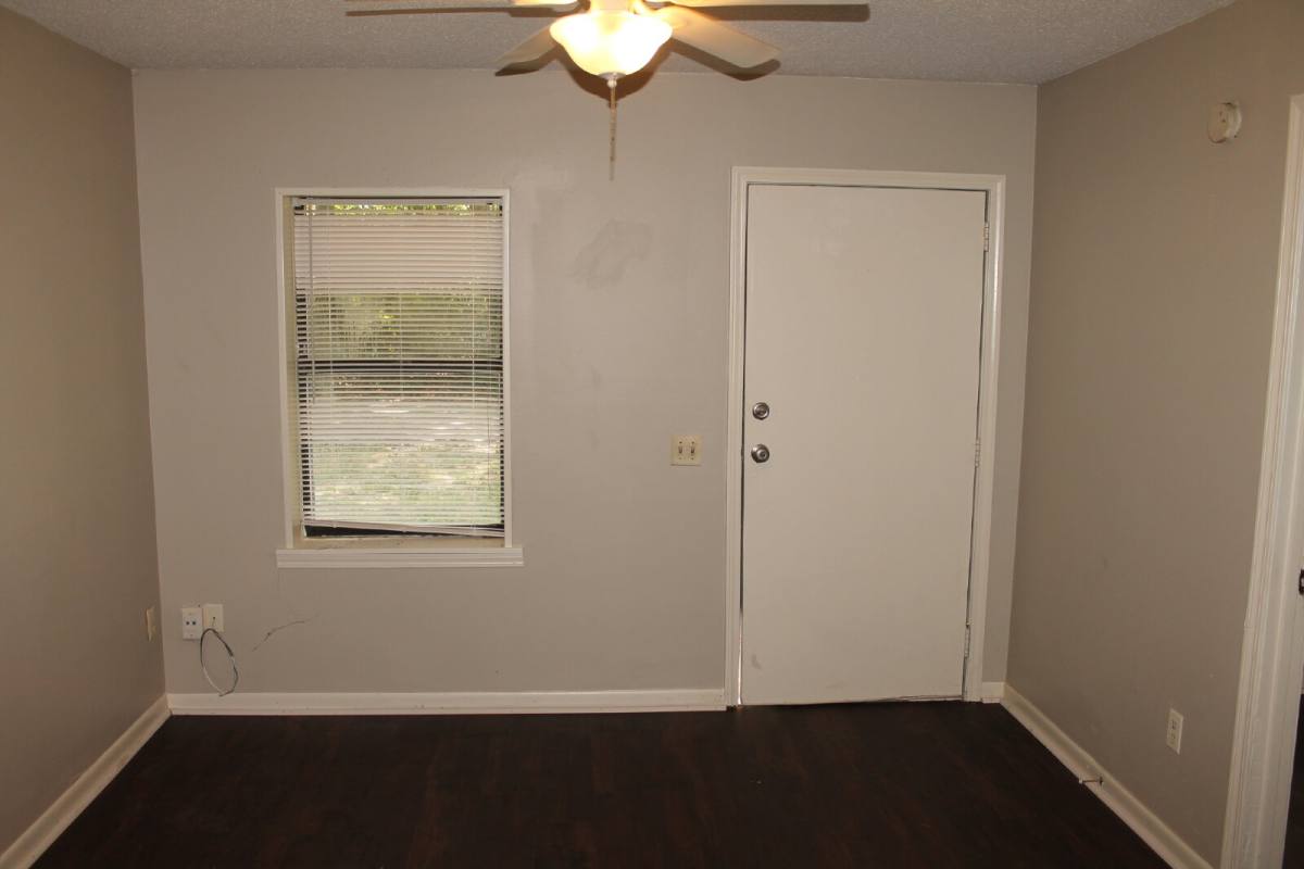 Apartment for rent at 2305-A Hillwood Dr S, Mobile, AL 36605