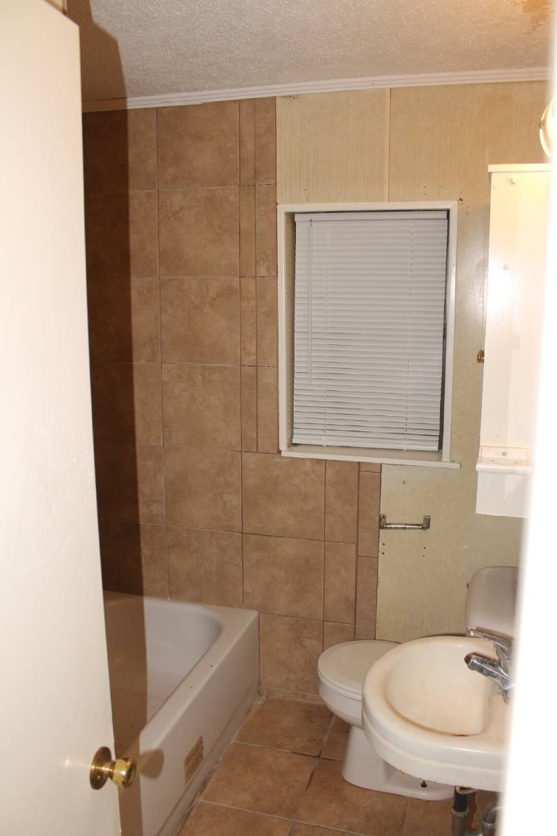 Apartment for rent at 2305-A Hillwood Dr S, Mobile, AL 36605
