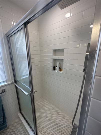 House for rent at 3012 Dupont Ave S, Minneapolis, MN 55408