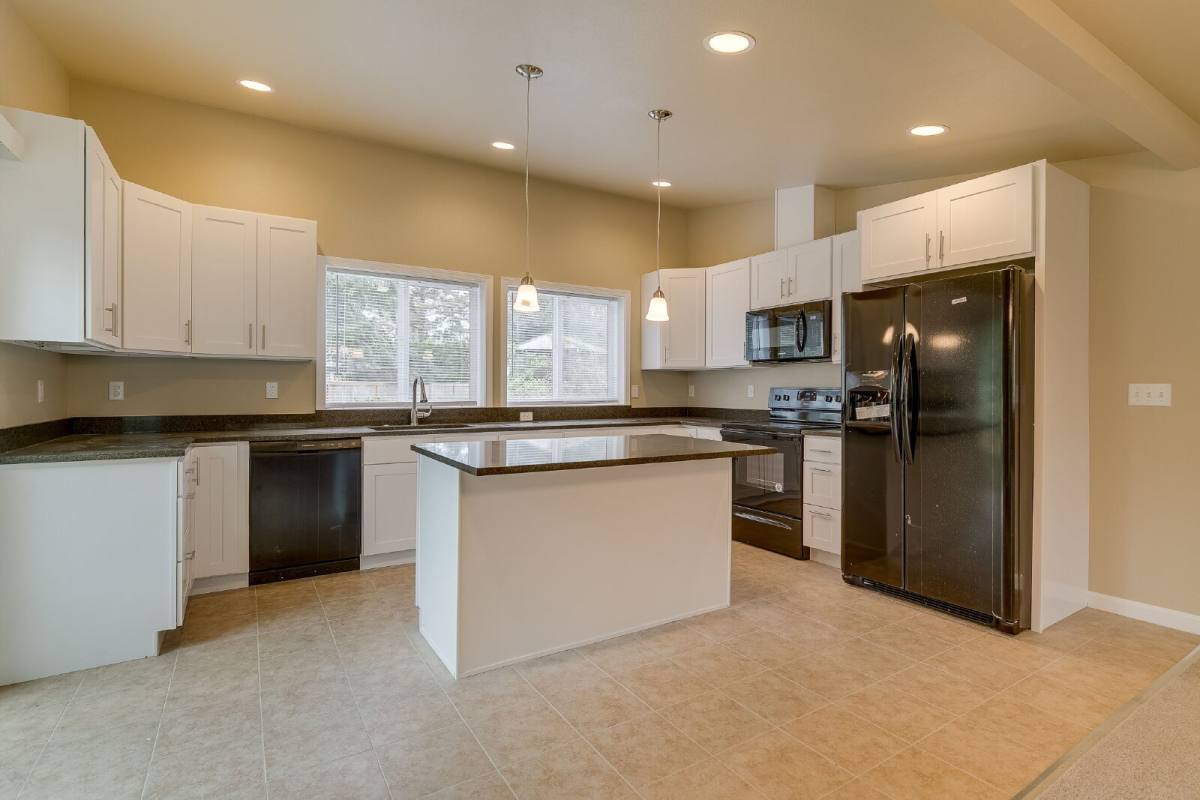 House for rent at 14219 81st Ave NE, Kirkland, WA 98034