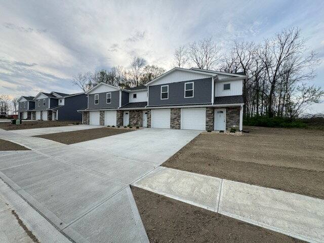 Apartment for rent at 229 Bruns Dr, Brookville, OH 45309